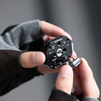 Быстросъемная система крепления для камеры Ulanzi Falcam F38 Multi-Hole Quick Release Kit F38B3404 5